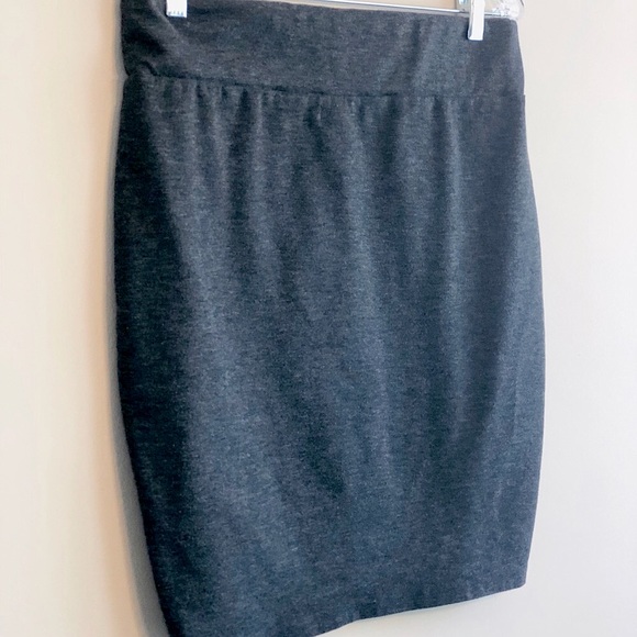 Gray Pencil Skirt - Picture 1 of 3